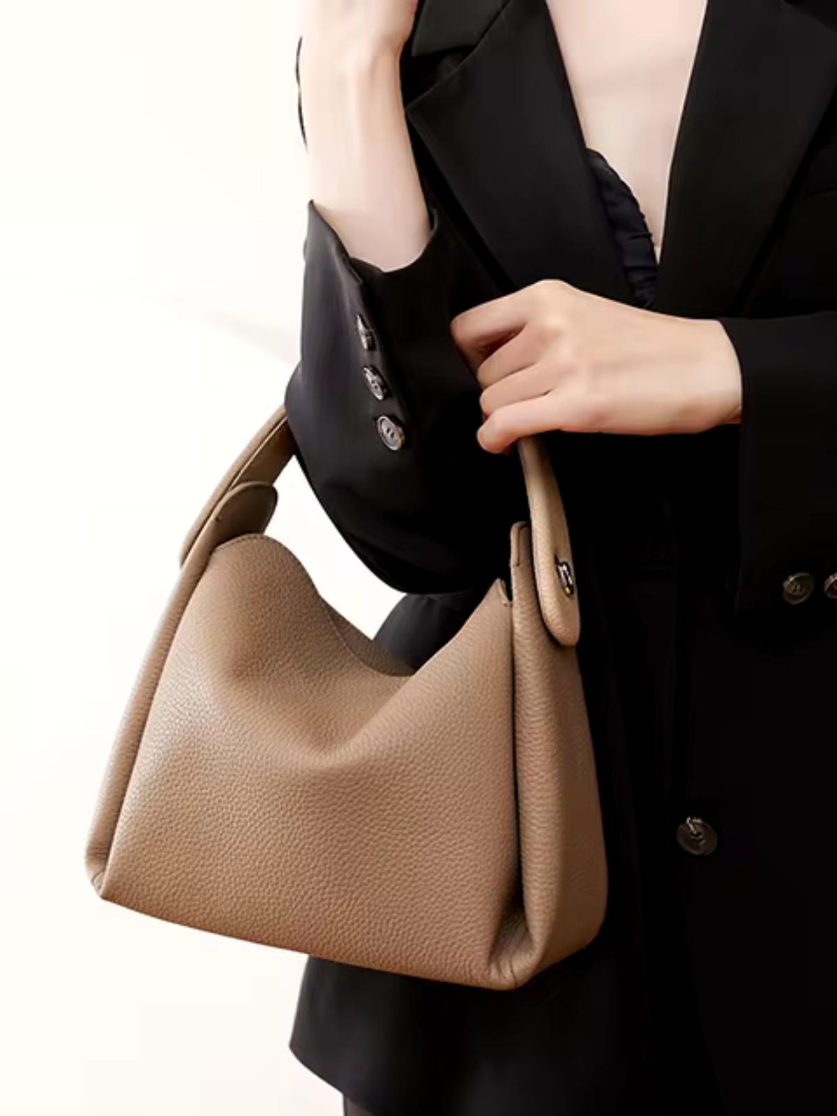 Brooklyn™ | Luxe Casual Loop Bag