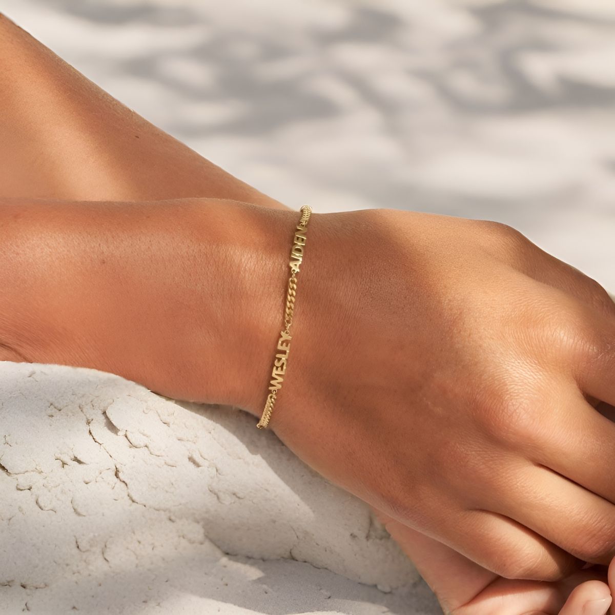 Mary™ | Bracelet with the names of your Loved Ones