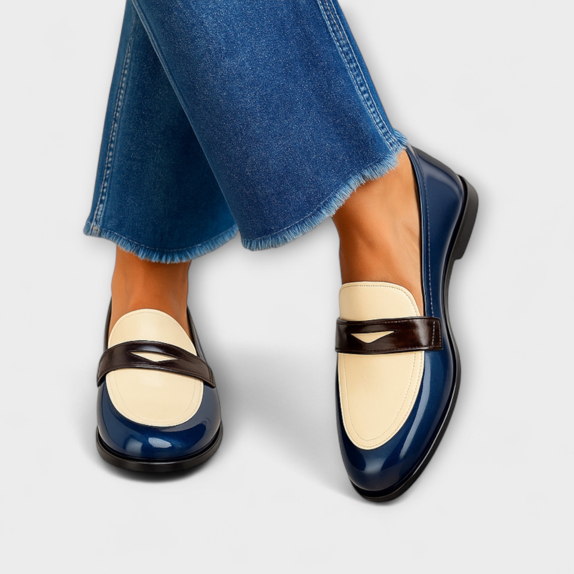 Claudia™ | Contrast Loafers