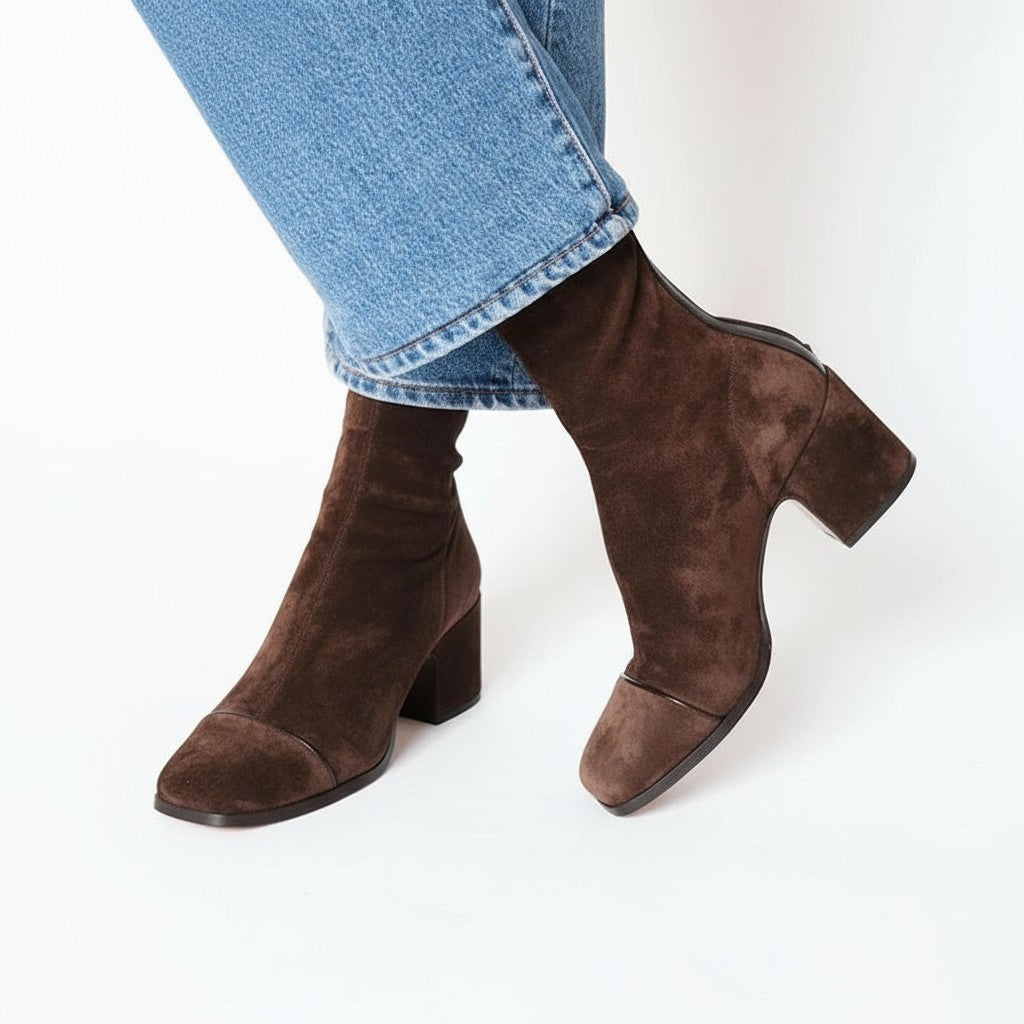 Victoria | Square toe heeled boots
