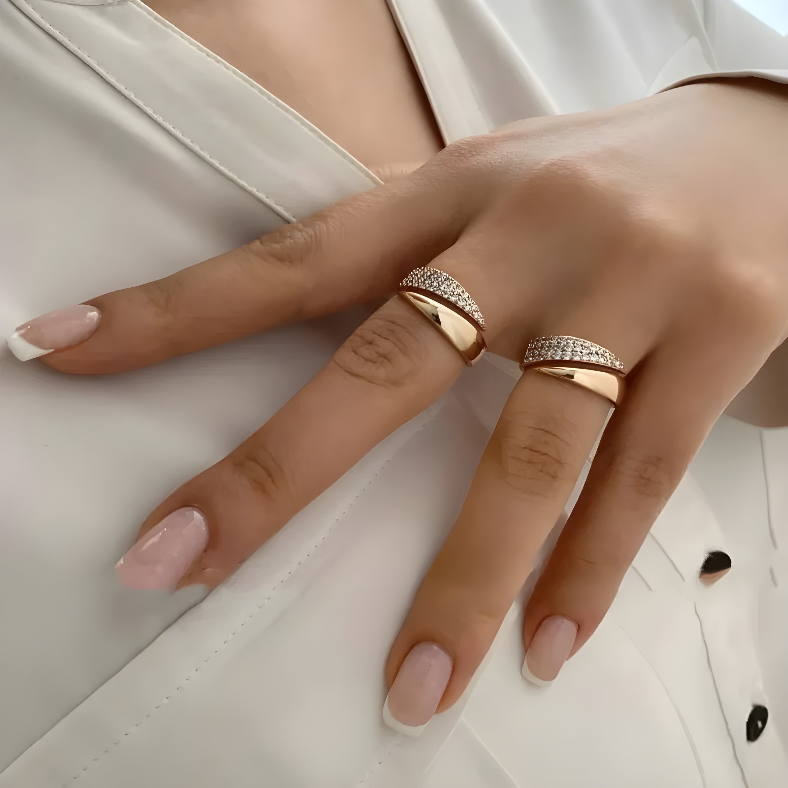 Stråla™ | Sophisticated Ring